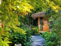 Mountain View Retreat Hotels in Ya'an