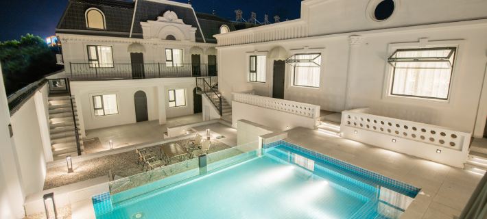 Tekes Manshan Homestay (Shengshi Huajiang Bagua City Night Scenic Area) Hotels in Tekes County