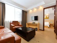 Jinjiang Inn Style (Shanghai Pudong Airport Town) فنادق في شنغهاي