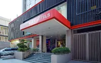 Red Planet Makati Amorsolo Các khách sạn ở Manila