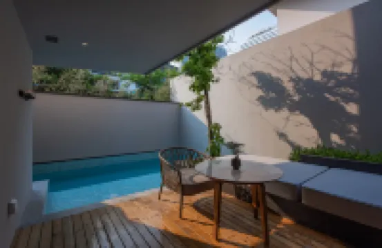 SANDALWOODS TANHOUSE SHUANGYUE BAY HUIZHOU