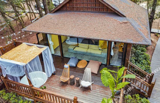 東山海頌木屋（金鑾灣店）