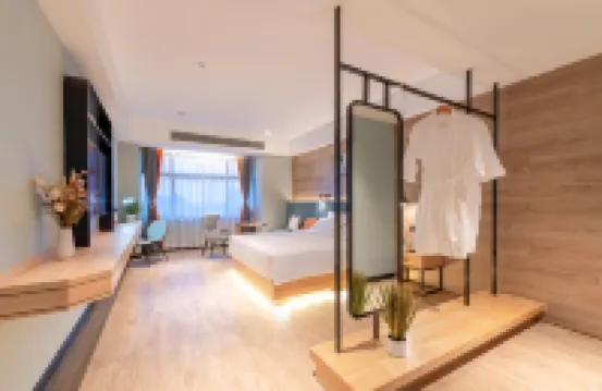 本町酒店（洛陽寶龍廣場龍門高鐵站店） 鄰近關林鎮的酒店