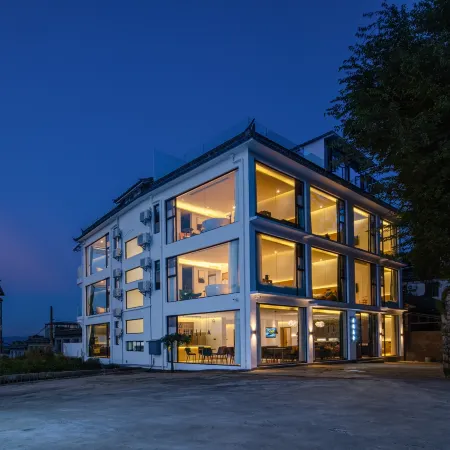 Yunduan Nanshe Homestay (Dali Ancient City South Gate Branch) Отели в г. Дали