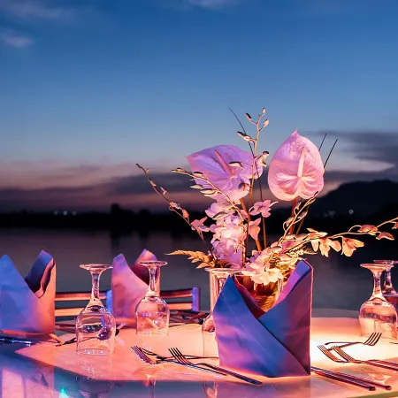 Hilton Luxor Resort & Spa