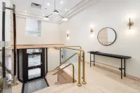 Sonder le Victoria Hotels in Montreal