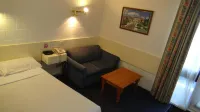Pathfinder Motel Hotel a Hawthorn