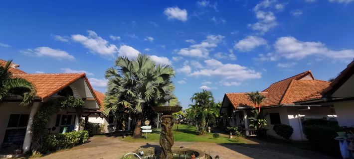 Two Fifty Nine Resort 259 Resort Hotels in Si Racha District