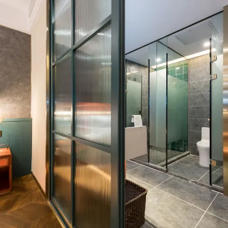 James Joyce Coffetel Hotel (Heze Dongming County Shuguang Road)
