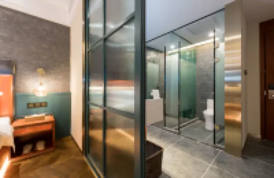 James Joyce Coffetel Hotel (Heze Dongming County Shuguang Road)