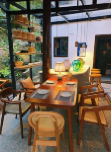 Mid-Levels Homestay