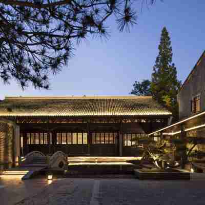Qiushui Villa Hotel Exterior