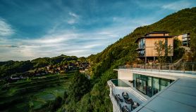 Xijiang Longtangshan house
