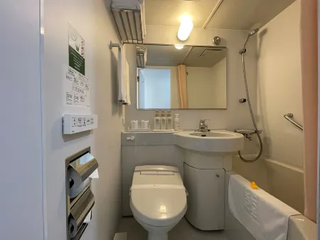 Urban Hotel Tokyo Shinmatsudo Отели рядом со станцией Nagareyama-ōtakanomori Railway Station