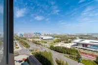 Yihai Yijia Seaview Cinema Apartment (Wanda Plaza)
