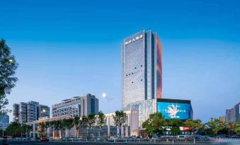 Dongfang Hotel