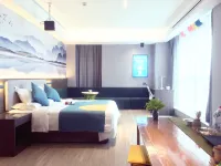 OHO Chengyin Zhihui Hotel(Luohe Convention and Exhibition Center store)