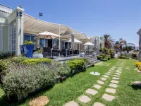 The Beach Hotel Hotels near Bayworld Oceanarium