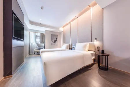 Wuhan Yellow Crane Tower Tanhua Lin Atour Hotel