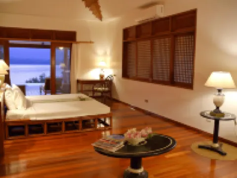 Badian Island Wellness Resort Hotels in Badian