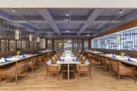 Qizi Bay Homeland Resort Hotel Hotels in Changjiang