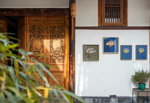 3. 청두 헤리티지 ..