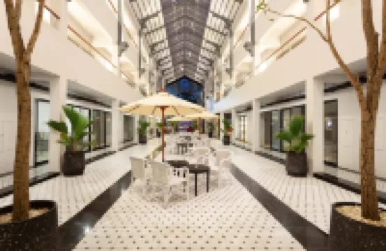 Anona Beachfront Phuket Resort