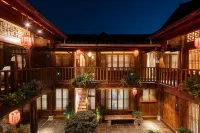 Langzhong Kerenju B&B (Zhuangyuan Paifang Branch) - romantici
