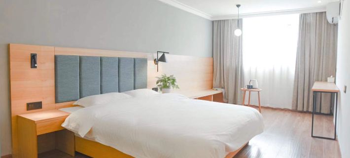 Guilin Travel light Inn (Railway Station Xiangshan Park Branch) Hotels in Guilin