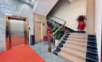 Hotels in Shinsaibashi