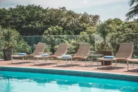Pacific Hotel Cairns - Pools
