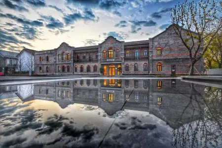 Jiaxing Yuanhu Hotel Отели рядом с достопримечательностью «Jiaxing University (North Campus)»