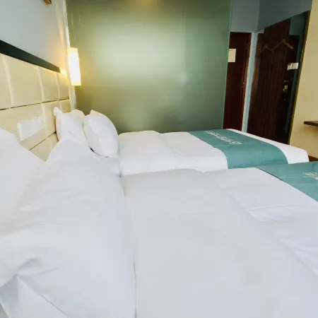 Chengshi Express Hotel