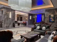 Ngawa County Yue Liang Hai Hotel