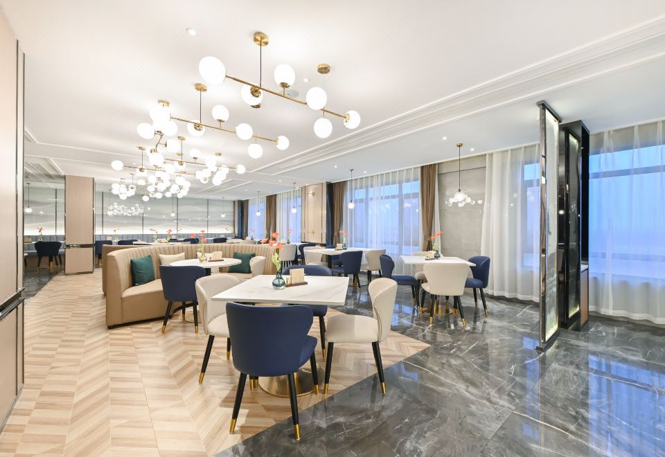 2. 천진 우칭 고속..