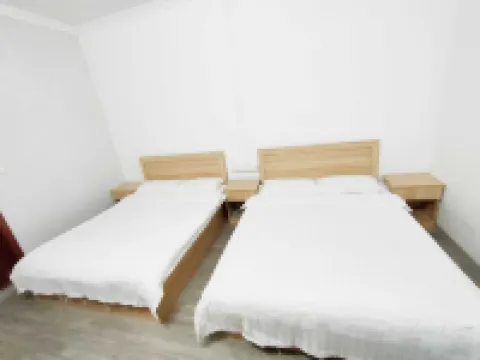 Qidong Garden Hotel Hotels near Fuxian Fishery Co.， Ltd.