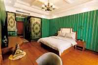 Kaiyuan Wanguo Hotel - balcony