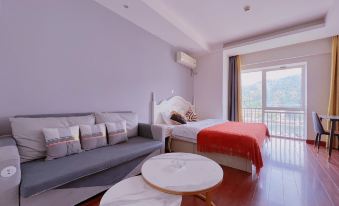Love Home Hotel apartment (Xinghai Square)