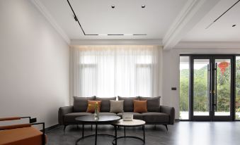 Yunshang Grassland Yueshe Plain Parent-child Villa Meisu (Anji Xianlongxia Drifting Store)