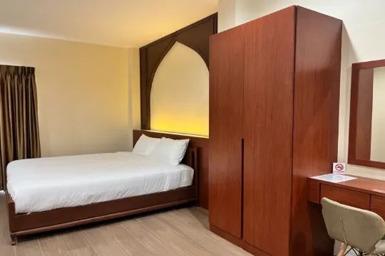 Anwari Hotel
