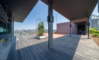 YOLO Eling Art Gallery Hotel(Erling No. 2 Factory Cultural and Creative Park Store)