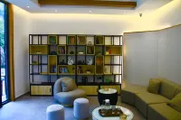 Laojun Mountain Tingxi valley ecological homestay