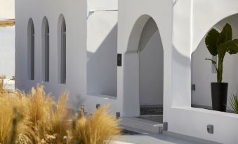 Kalisti Hotel & Suites