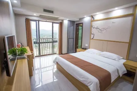 Near Shuihaitian Holiday Hotel