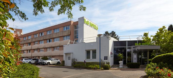 B&B Hotel Cergy Port 4 étoiles Hotels in Val-d'Oise