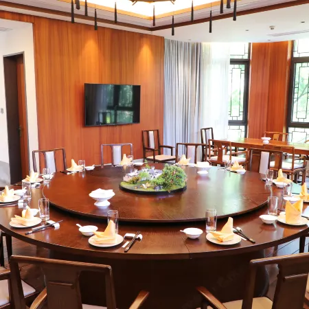 Yangming Hot Spring Resort Town, Ganzhou