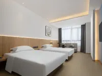 HIEN HOTEL فنادق في تسى شي
