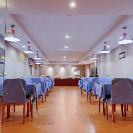Home Inn (Heyuan Railway Station)