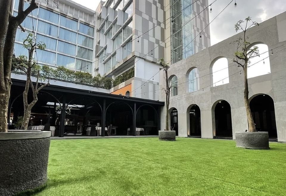 2. 아토텔 스위트 ..