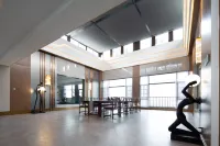 Vienna International Hotel (Zhijiang Sports Center) - موقف سيارات